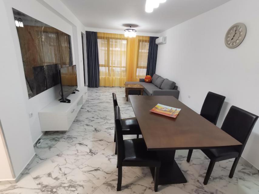 Ferienwohnung Слънце И Море Сарафово Burgas City Exterior foto